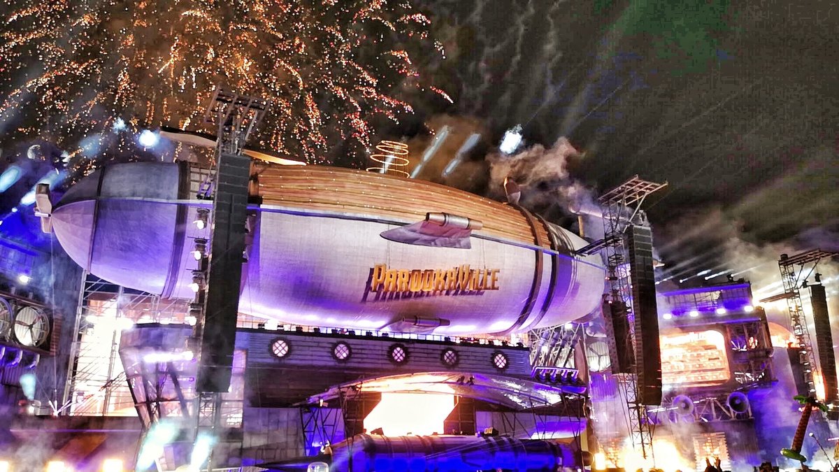 ParookavilleFan's tweet photo. • 148 Days until #Parookaville!
• Photo: Mainstage
                              
Believe the City of Dreams! ♥️✨
× https://t.co/e1guPICFZu
                                     
#parookaville2019 #parookaville2020 #Mainstage #electronicmusic #edm https://t.co/lEd4DCwuaD