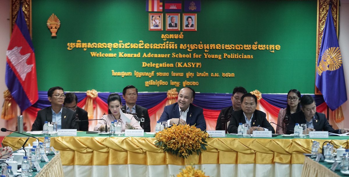 HunManyCambodia tweet picture