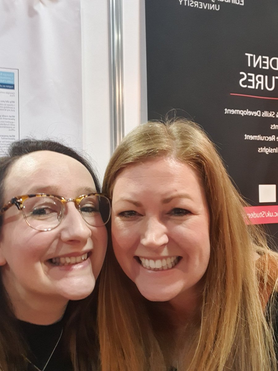 ScotMentoring's tweet photo. Look who @KatyaAllcottSMN bumped into at the @scvotweet #scvogathering - it's Claire Bee from @EdinburghNapier uni!! Having a good old catch up about their career mentoring programme https://t.co/QCgN2TD4vl
