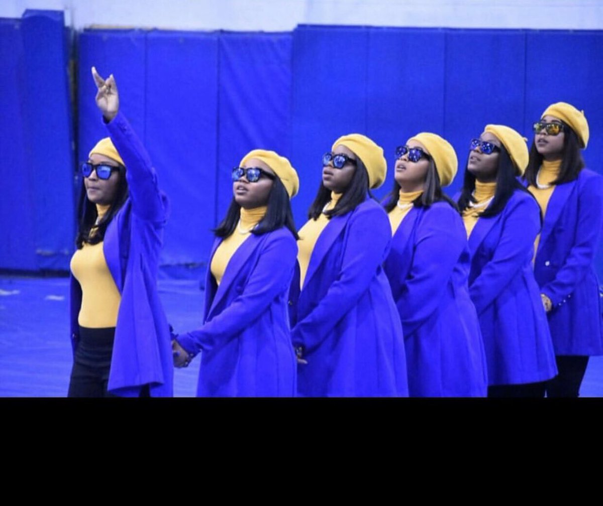 AY_poodles's tweet photo. Exactly one year ago today, six ladies, so lovingly called: The Original RHOyals, were granted membership into Sigma Gamma Rho Sorority, Inc. Today we celebrate one full year of membership and WORK. Celebrate with us πππ #TooFlyAY #SGRho #TheOnlywAY https://t.co/TxRjRyLRBU