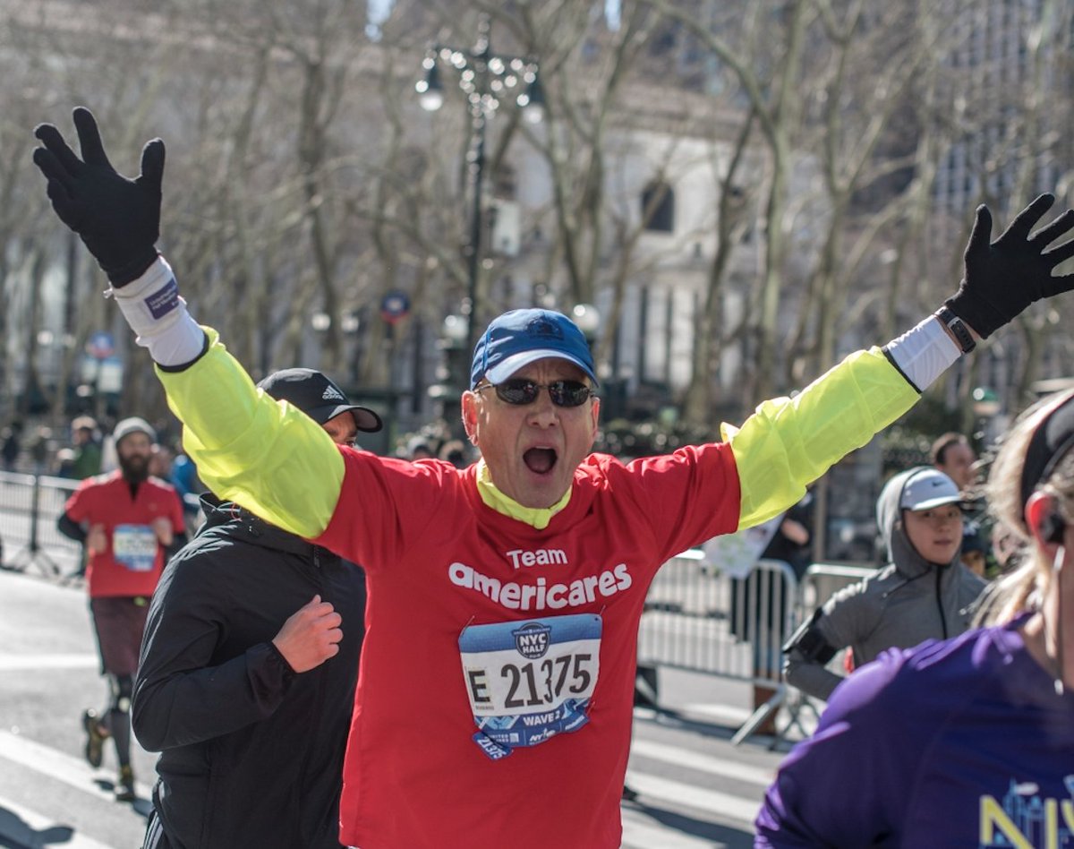 Americares's tweet photo. ^✅ Be our next Frank! #TeamAmericares helps fuel our mission of #Health4All 🙂

Interested? ➡️ Send Kit an email at ksmith@americares.org or just Tweet us here/DM our 

📷: Frank is one of our amazing Development Officers! https://t.co/t7ej3EYbsl