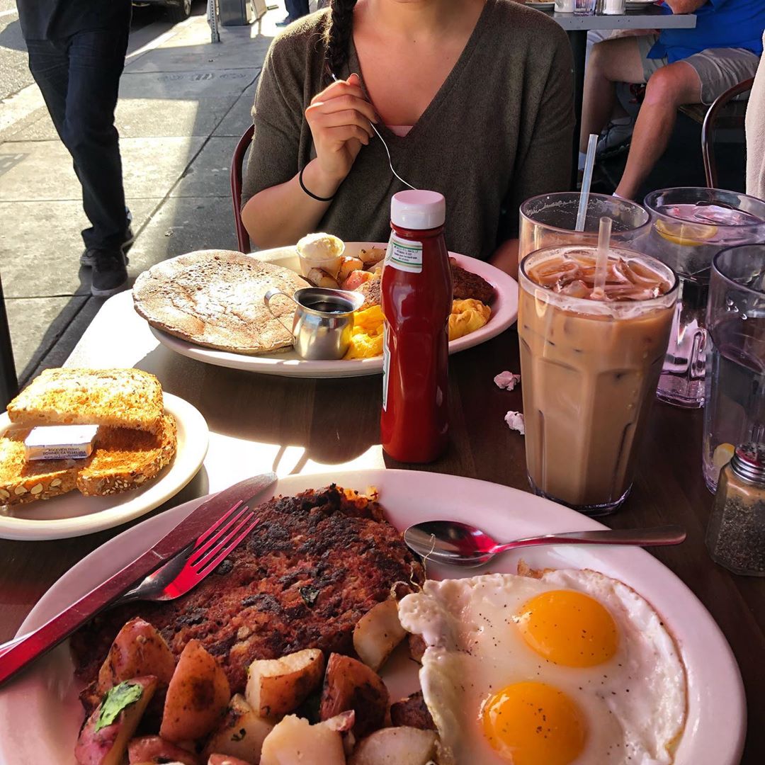 milliescafela's tweet photo. #brunch #brunchtime #Brunching #brunchboys #brunchnyc #brunchgoals #brunchlife #brunchclub #brunchin #brunchporn #brunchdate #brunchsohard #brunchinsydney #brunchlover #brunchinmelbourne #brunchparty #brunches #brunchcafe #brunchcocktails #brunchfood #brunchlondon #brunchvibes https://t.co/oIrL4WDkKR