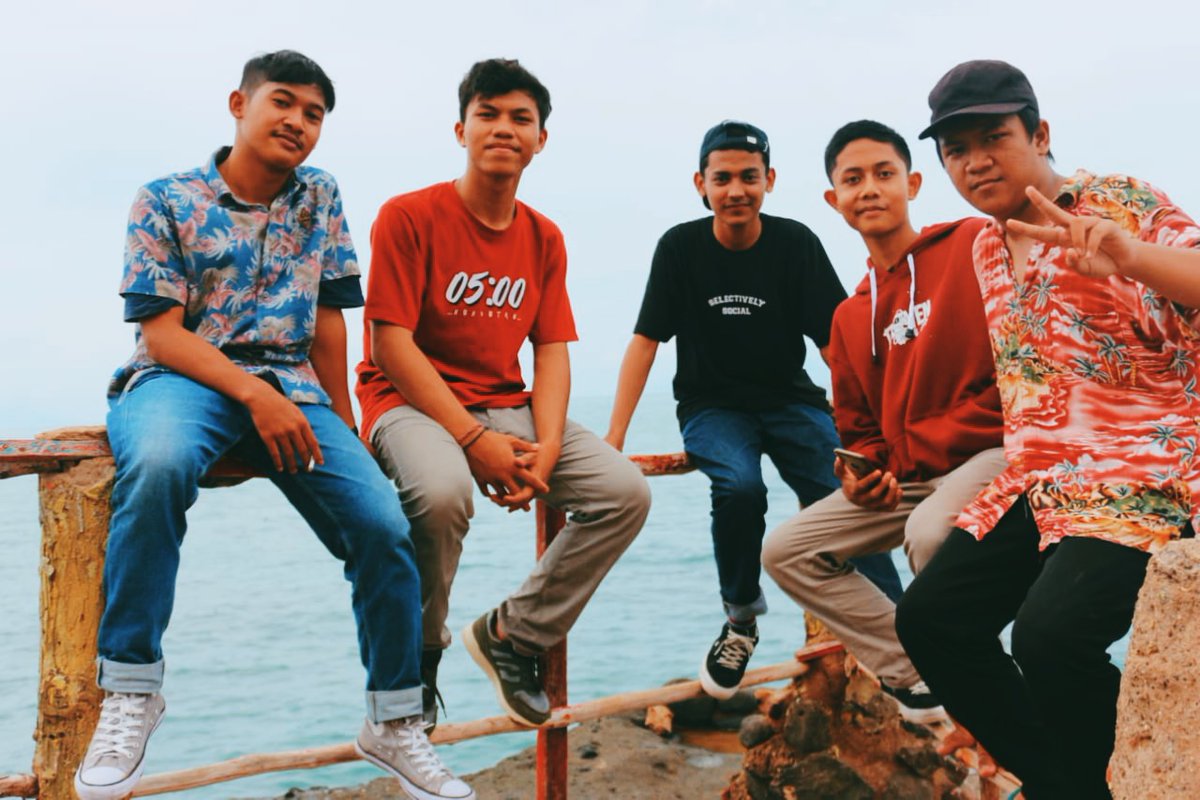 NovanAziz73's tweet photo. Friend. https://t.co/NPGbaA5wiq