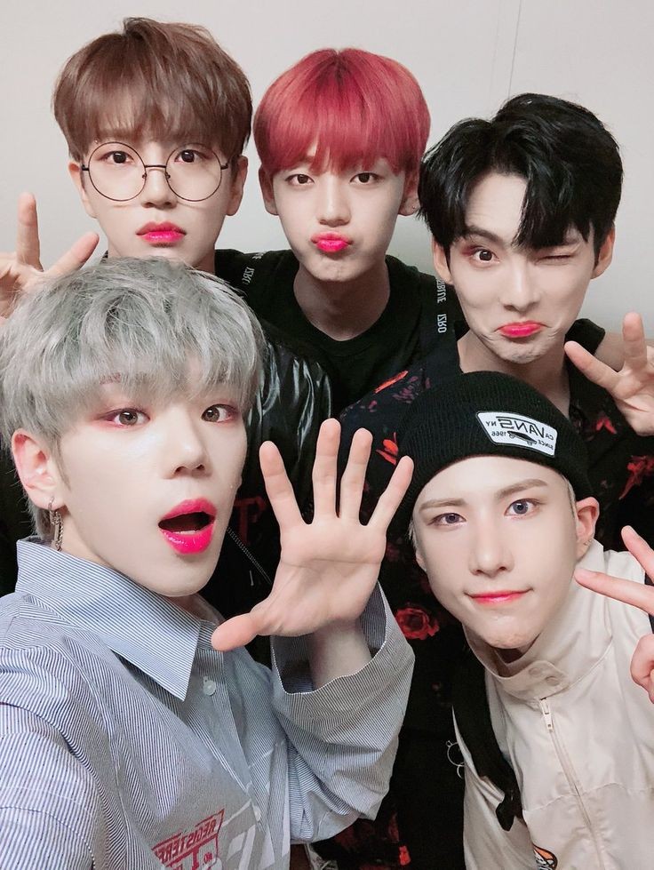 Daniela040600's tweet photo. I just read what happened, I feel so bad about it, A.C.E is a great and talented group they didn't deserve that. I hope they are well🥺😢
#LoveACEForever
#CallingToAce
#ProtectACE
#AlwaysWithACE
#ThankYouACE https://t.co/c5pAd0G0YX