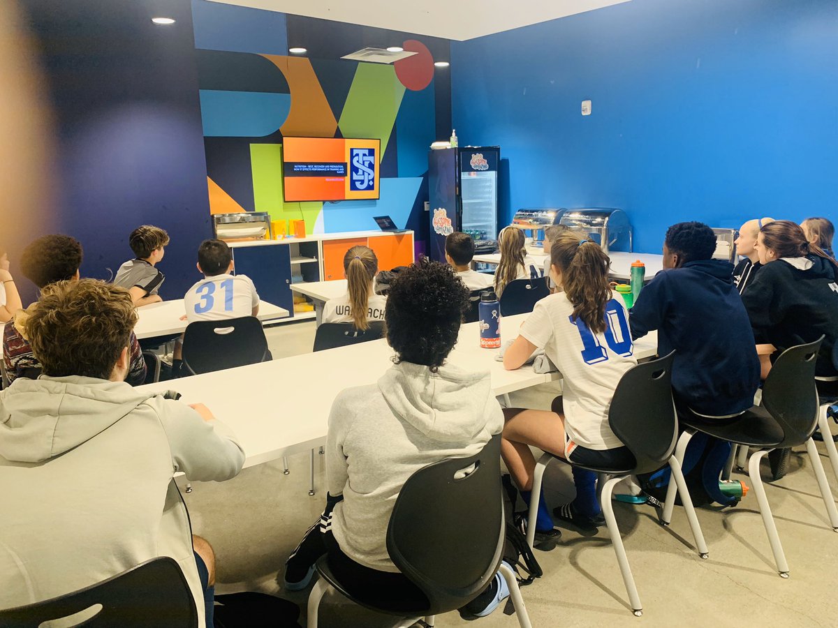 Duggal1127's tweet photo. The St James Talent I.D program played Edison High School girls. Great competition and always creating new opportunities to develop. The day finished with a classroom seminar on rest, recovery and nutrition. #clubneutral #supplemental https://t.co/f2G4o2Z9XU