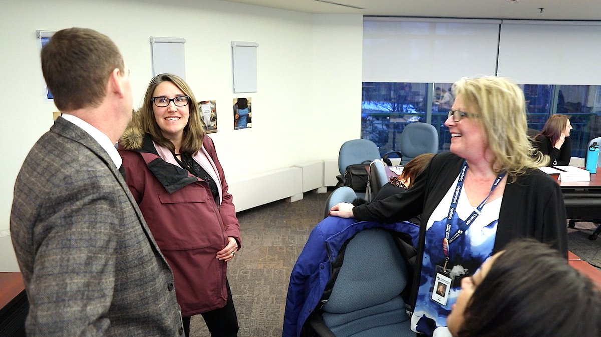 SCDSB_Schools's tweet image. SCDSB staff!📢In this week&apos;s #SCDSBScoop we highlight the #ParentInvolvementCommittee! PIC is made up of parent and community reps who work with SCDSB staff and trustees to support student success! @sfinlayson1 

📽️Watch today&apos;s episode:
bit.ly/39RxpW8