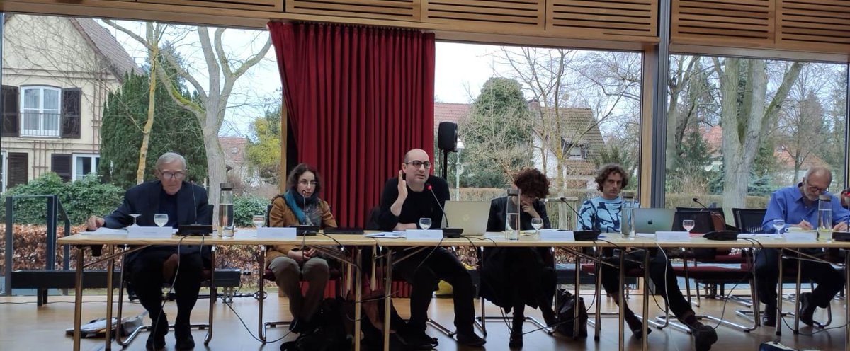 EMoBookTrade tweet media