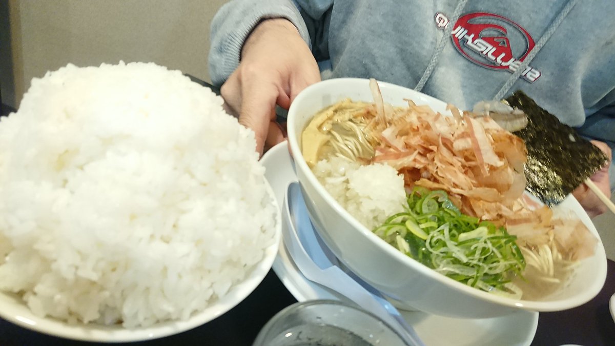 ユウキ 信玄の食卓 あれっまぐちゃんラーメンさんがデカ盛り店になってるーーーー Namaさん 大食いチャレンジ