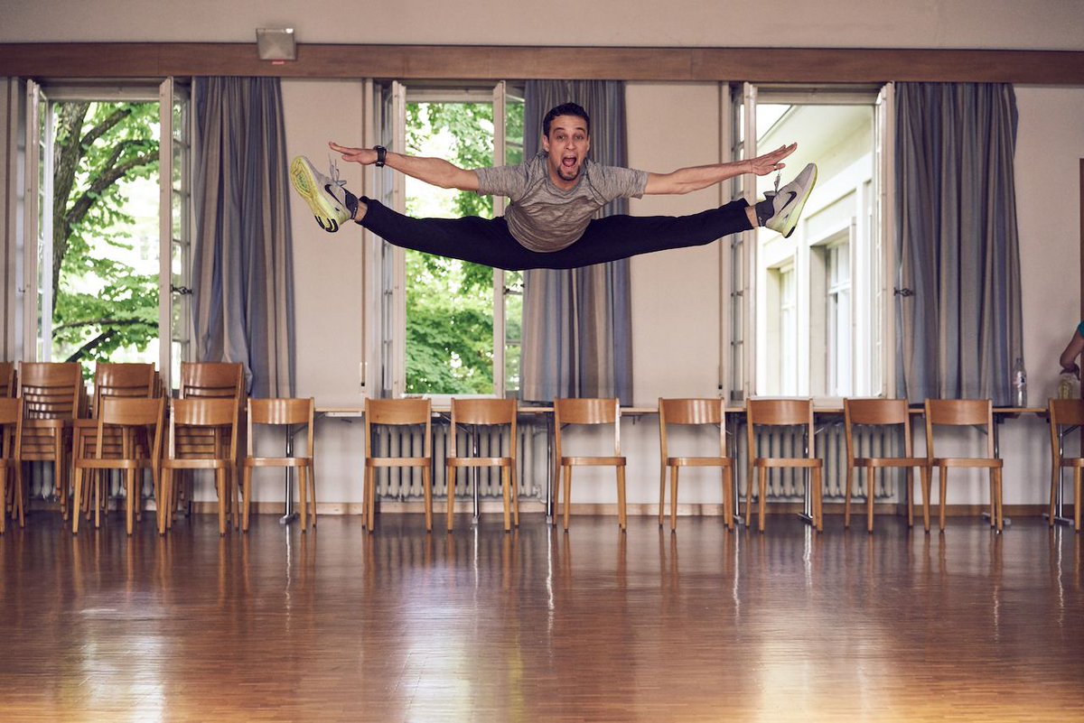 If you wonder where our passion for #liveperformance and #theatre comes from, wonder no further. <a href="/ilaiszp/">Ilai Szpiezak</a> is a former ballet dancer &amp; an all-round performer who decided to take his career further as a #choreographer &amp; #creativeproducer bit.ly/web-upstage-cr…