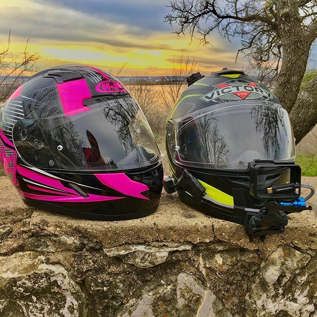 PixelRichPhotog's tweet photo. Sunset over the lake #sunset #victorymotorcycles #hjchelmets #hjc #motorcycle #supportmvc #brainbucket #helmet #texas #texasmotorcycleriders #instamoto #mvlog #motovlogger https://t.co/p3bgDHTaEb https://t.co/jBz6pv0uGs