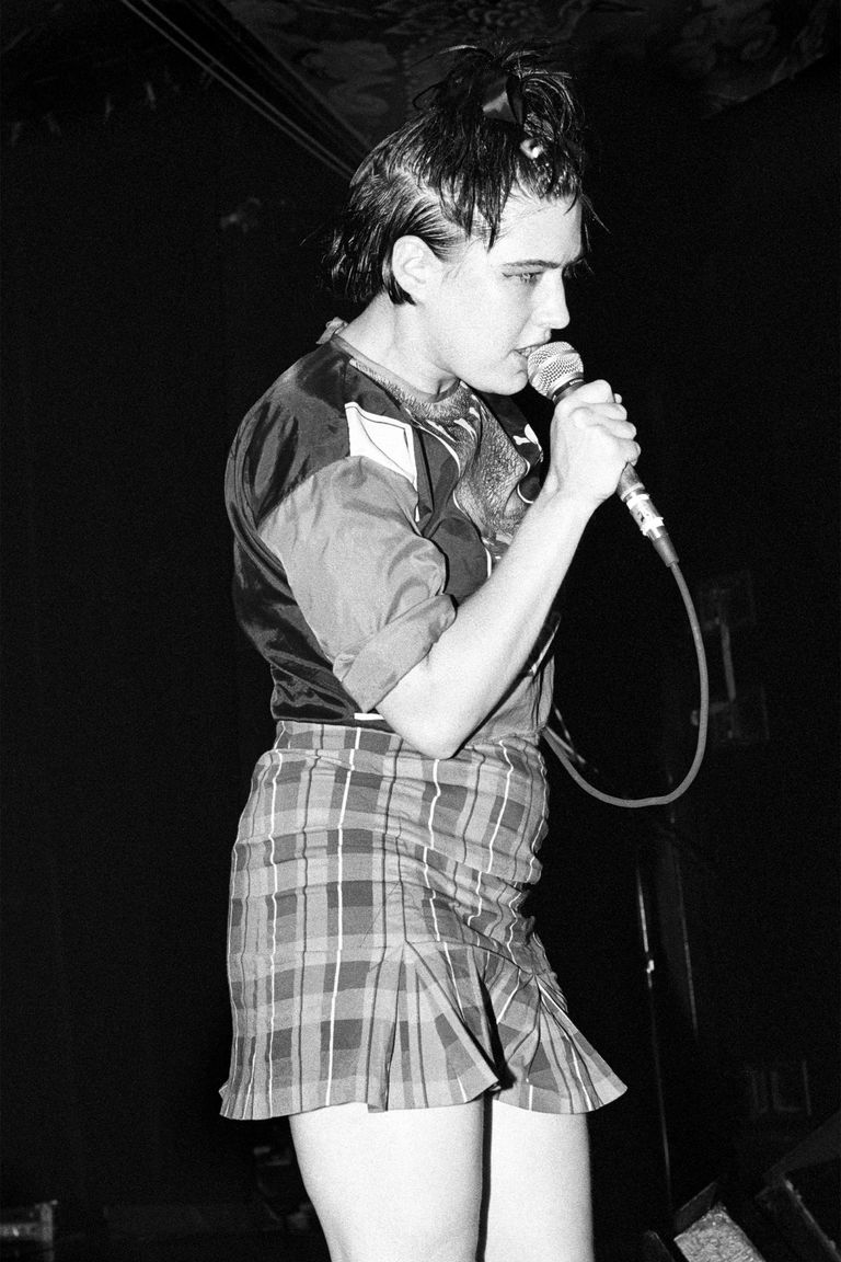 sweetienippy's tweet photo. Kathleen Hanna of Bikini Kill. (Getty Images) https://t.co/ltnQpJETqr