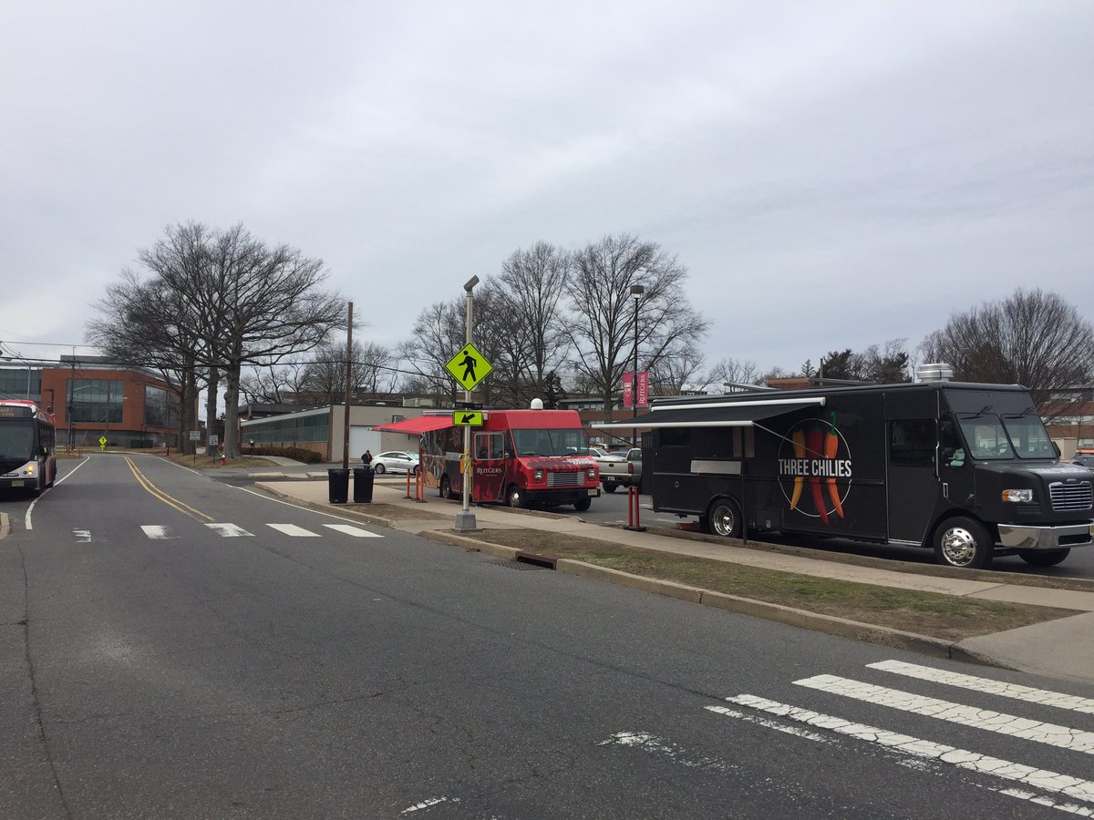 RutgersDining's tweet photo. Knight Wagon and Three Chilies are on Cook rn. Lunch starts at noon! https://t.co/5LaY7uv33e
