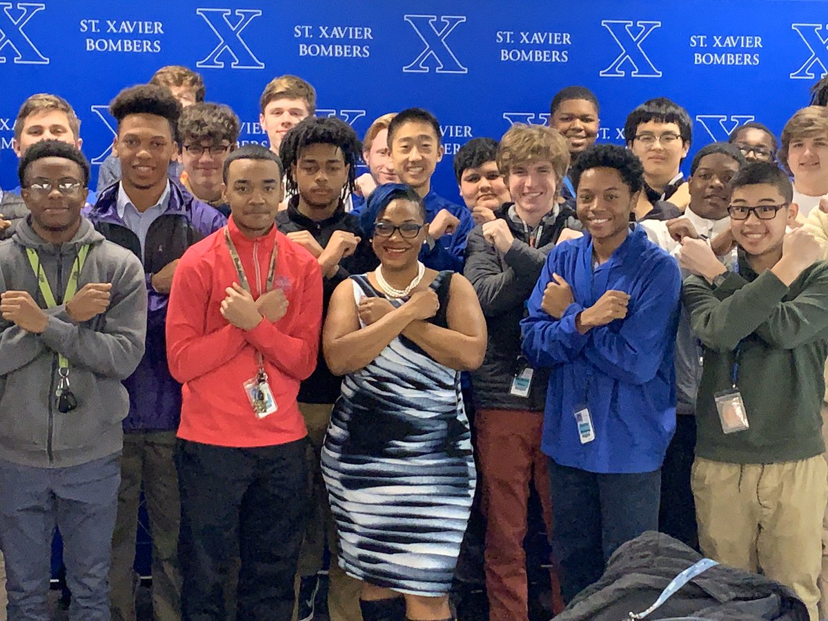 stxinfo's tweet photo. HAC hosted Dr. Maisha Gray-Diggs, Sr. Director of Technical, University and Events Recruiting at Twitter! Thank you! @STEMDrMGD #throwupthex #menforothers https://t.co/J1wxSbAgBh