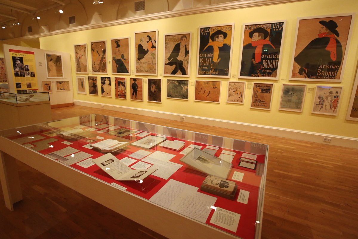 Victoria Art Gallery tweet media