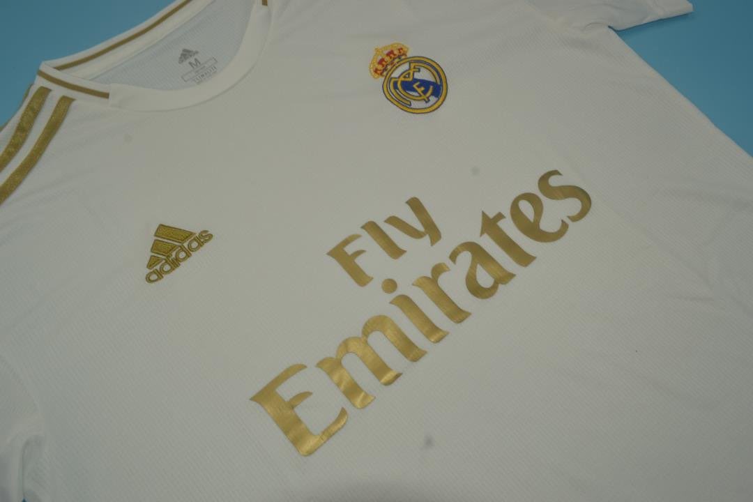 Sorteo camiseta a elegir con mis amigos de <a href="/TodoPrendas_/">TodoPrendas</a>

Para participar:
1. Seguir a <a href="/EquiposDeMierda/">Equipos de Mierda</a> 
2. Seguir a <a href="/TodoPrendas_/">TodoPrendas</a>
3. RT a este tweet

Ganador el día 3 de marzo

¡Suerte a todos!