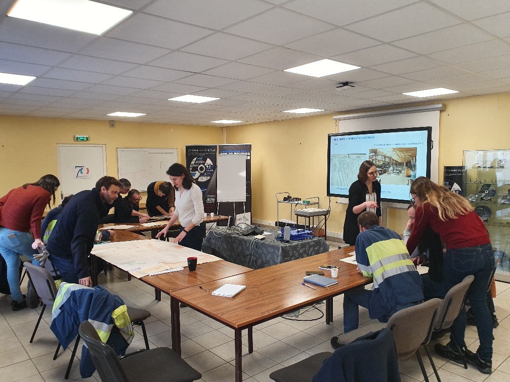 saintgobainarc's tweet photo. 🔥#OBJECTIF2020 Apporter notre contribution au développement de la culture d'entreprise de Saint-Gobain. Le top départ est donné avec la présentation de la riche histoire du site Saint-Gobain Abrasifs à Amboise🔥#NORTON https://t.co/Q0nAYT7V3q