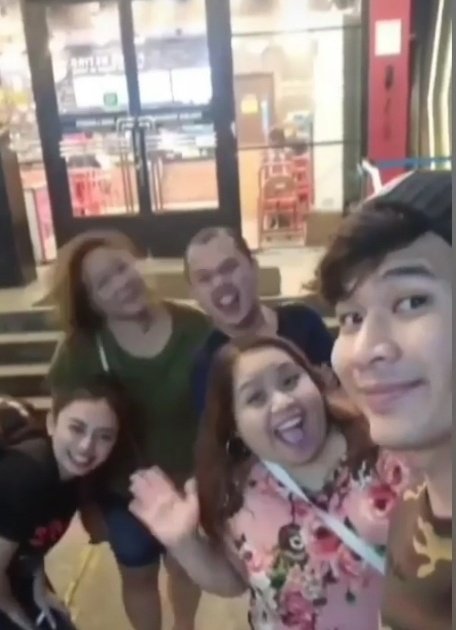 zebbianaa11's tweet photo. @hashtag_wilbert SANA OL 🙊 https://t.co/kPaV4o8p4B