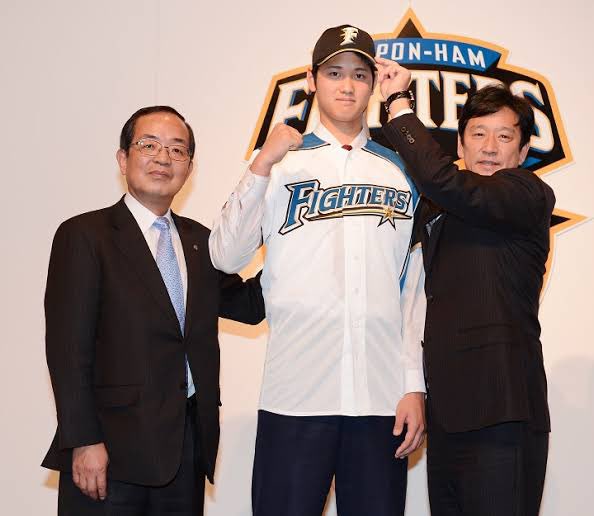 大谷翔平選手 腕の筋肉が凄すぎてマンガのキャラクターみたいになっている 話題の画像プラス