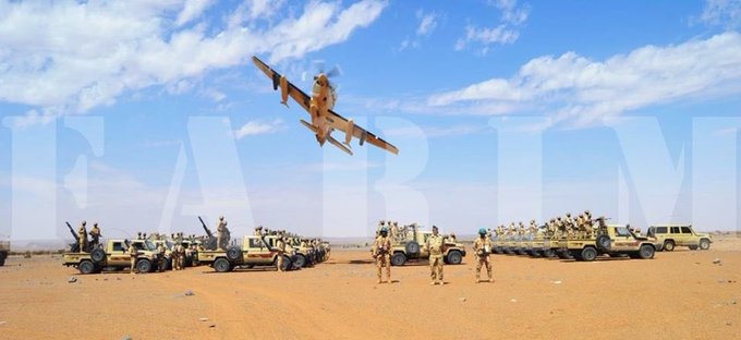 "أمبراير" تسلم طائرات الهجوم الخفيفة "A-29 Super Tucano "الى موريتانيا EROFgEGXUAETofU?format=jpg&name=small