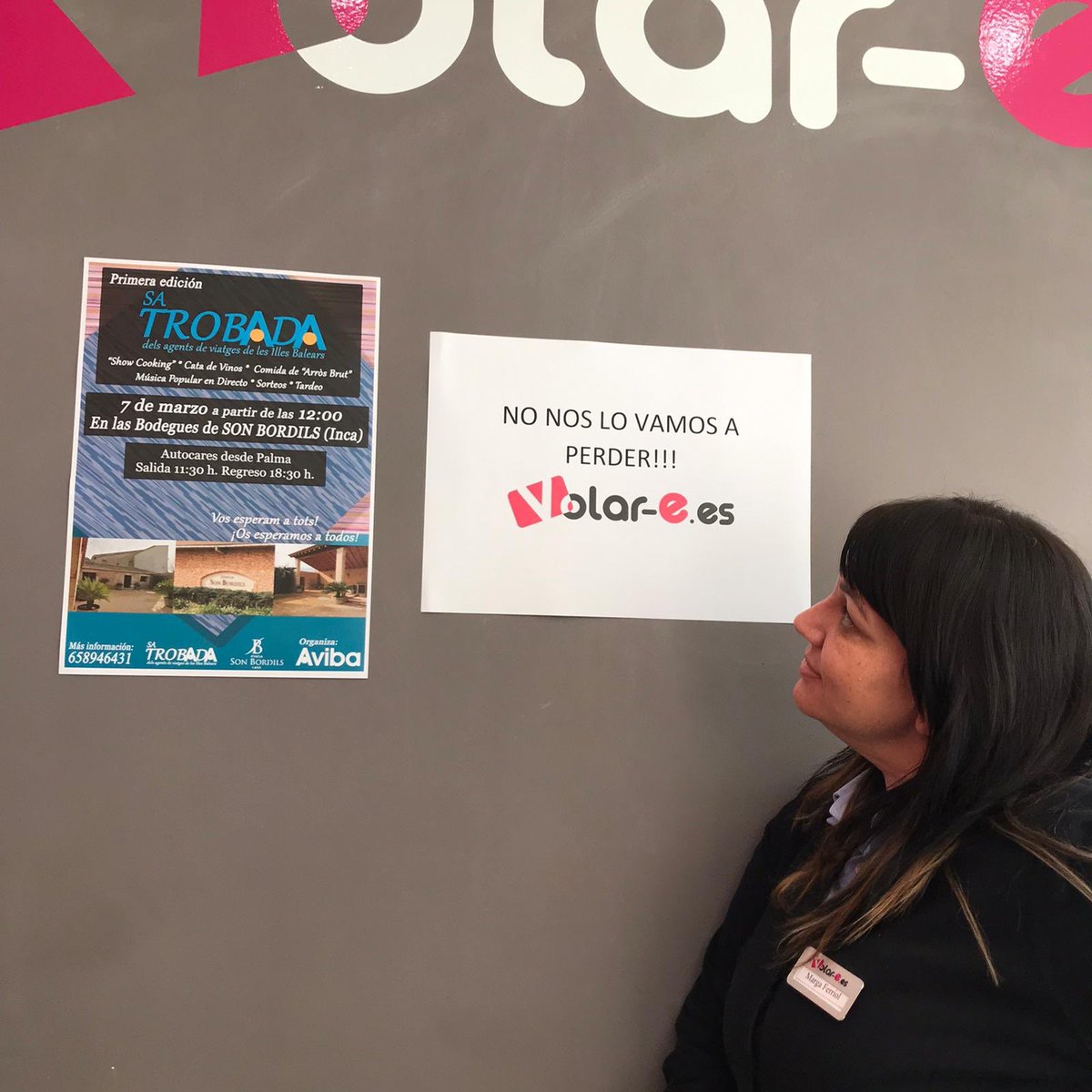 Pollensa también se suma a Sa Trobada de Agentes de Viajes de Baleares ✈️🌏🛳 ¿nos mandas tu foto? ❤️ #VolarePollensa 
 #yovoyasatrobada #nosotrosvamosasatrobada #aviba #agentedeviajes #satrobada #sonbordils #fiesta #tardeo #catadevinos #agenciadeviajes <a href="/volare_viajes/">Volar-e</a>