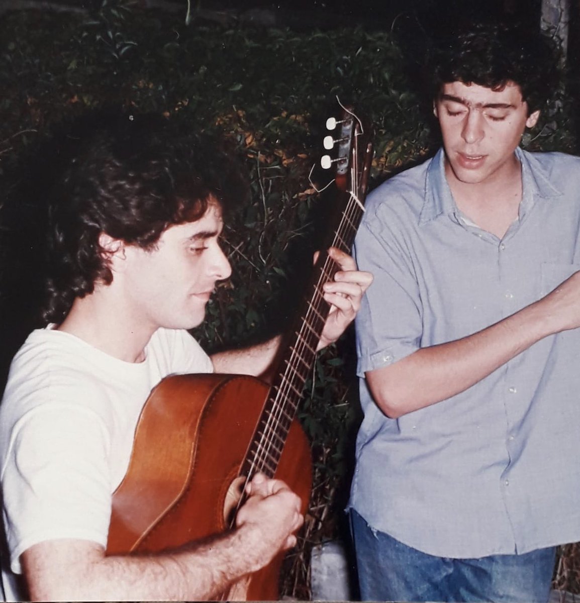 #tbt #juevesdeantaño
De Cantarola con @PinochoRoutin 
Año 1988
