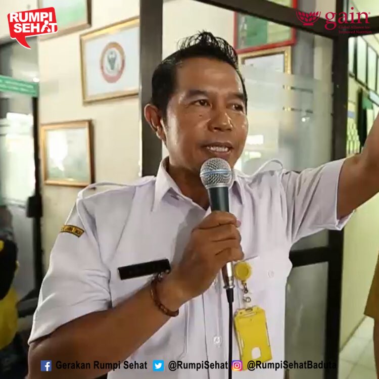 JTV_rek's tweet photo. Simak dr Lolita yang ngajak staf Puskesmas untuk menggaungkan Emo-Demo dalam program talk show Rumpi Sehat, Generasi Hebat. Senin 24 Februari 2020 jam 18.00 #emodemo #rumpisehat #cegahstunting #cegahgiziburuk #giziiburubayi #giziburukbayi #satuspersenjatim #jtv https://t.co/R9sVLKt1eP