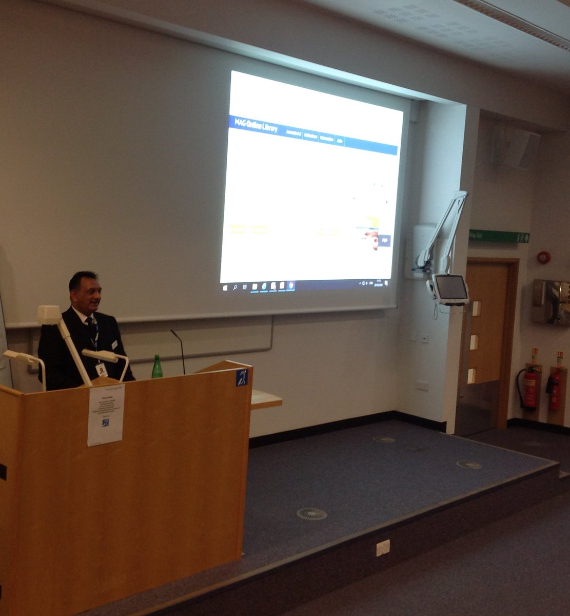 bazzie1967's tweet image. #LKSinduction #libraryskills #morethanbooks Head of LKS @ELHT_NHS Abbas, inducting ELHT Finance team @elhtfinance. We hope you found the session informative &amp;amp; will make use of the services on offer. @RebeccaDxon @DarrellTobin1 @emmabowker152 @mabrown10001 @elhtlibrary @ElhtThe