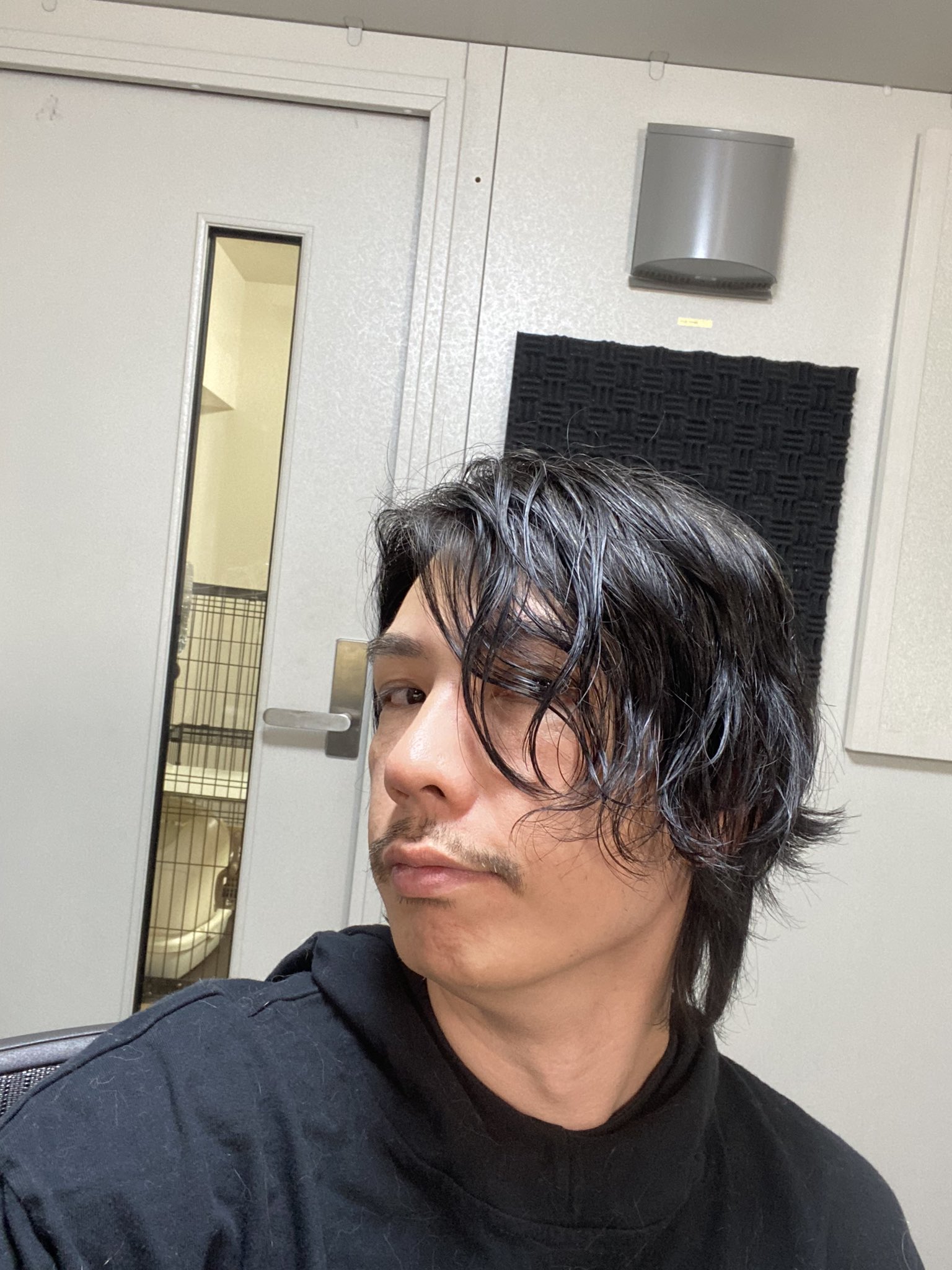 蛇足 独身一人暮らし45歳 髭パーマどうなの T Co Jjmaa6pkkq Twitter