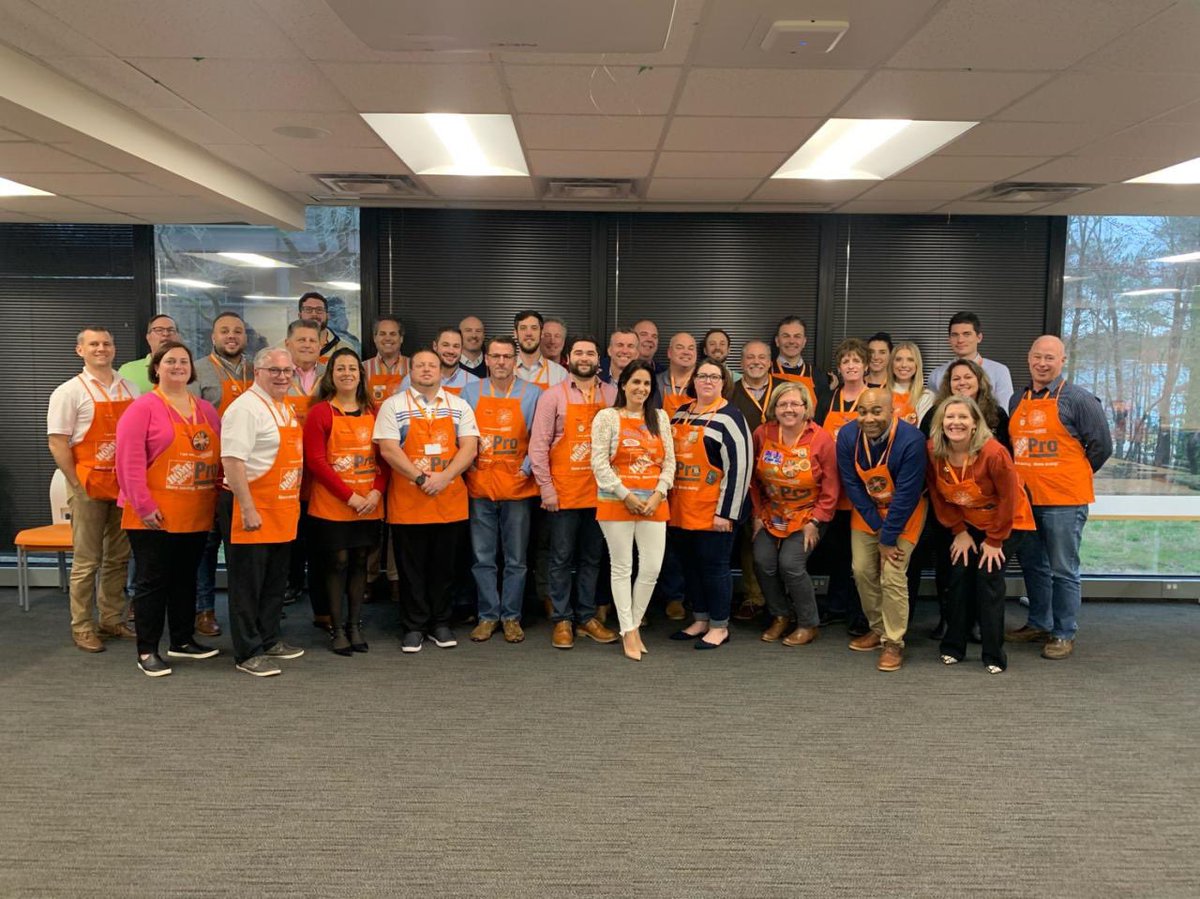 JoshBGPPRO's tweet image. Great time last week with @HomeDepot_SE @SupplyWorks Property Management Team! @ErinBGPPRO @TWhelanGPPRO @poore_caroline @darinsquires @GPProfessional