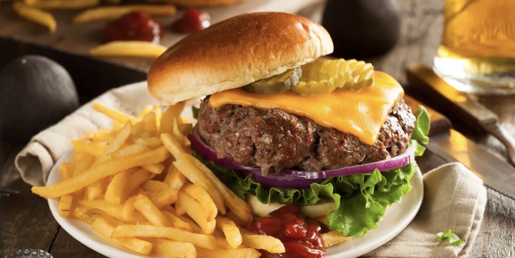 SpencerOwenCSC's tweet photo. Enjoy dinner at Mulligan's (located at Rolling Meadows Golf Course) on Monday, March 2, 2020!  A portion of the proceeds from that evening will support Riley Hospital for Children's #ForTheKids fundraiser being held by @ovhs_patriots.   #socsowen https://t.co/mLirh9qsHy