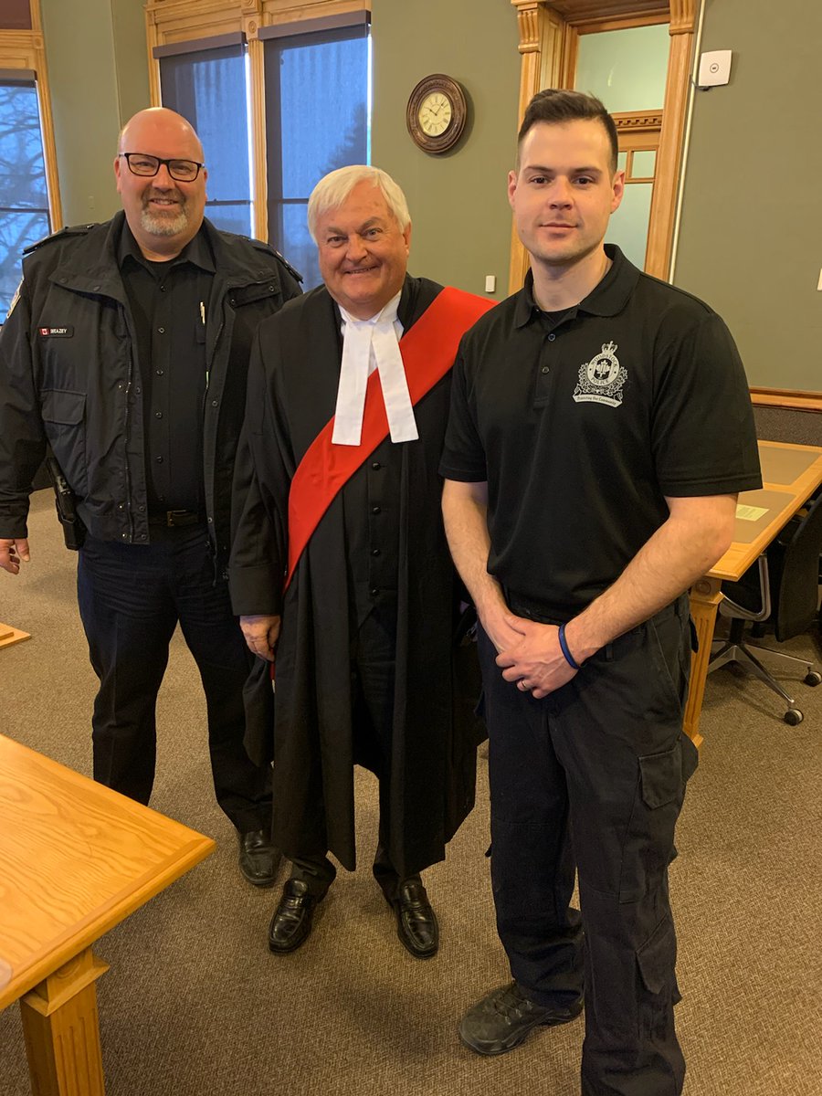 PCWilsonWPS's tweet photo. This week Woodstock Police officially welcomed officer Cst. MacArthur. PC MacArthur comes to us from Guelph Police Service. Welcome to the team!! https://t.co/6Z3ka1WkJq