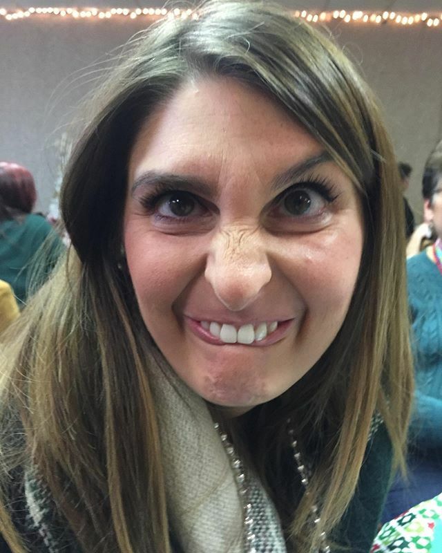HeyYoBecky's tweet photo. If you see this girl today, wish her a happy birthday!!! 🎉 Happy birthday, @manders3986!!! 🥳 Hope people recognize you 😂💜🧁 https://t.co/GB38Huj09D
