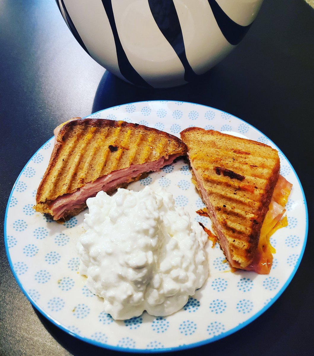 It has arrived!!!! The Keto Bread is in stock! Starting tomorrow, Keto Paninis START at 11am! $7.99 Your choice of two sides, cottage cheese or homestyle green beans. Complete Keto lunch, each slice has 5g protein, 9g fiber and 0 net carbs  #keto #shoplocal