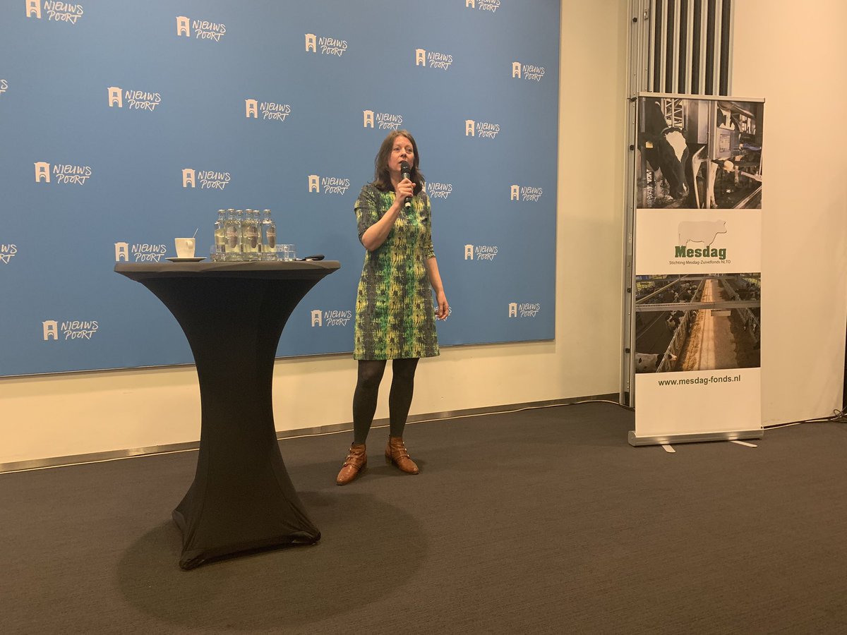 Nu bij resultaten onderzoek #Mesdagfonds #stikstof. <a href="/GRotgers/">Geesje Rotgers</a>: Hele beleid gaat over neerslag stikstof natuurgebieden. Commissie Remkes lijkt ook neerslag in bermen, tuintjes en boerenland meegerekend. En dat hebben ze gedaan. Daar gingen ze fout. 👇 Dat was een beetje dom...