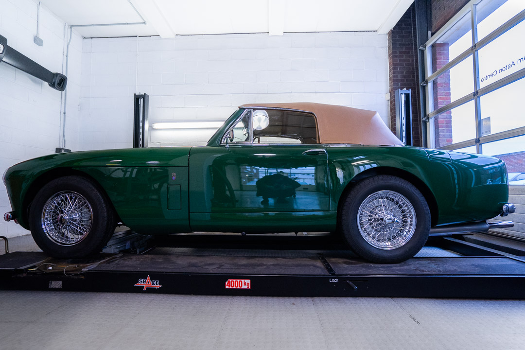 ChilternAston's tweet photo. Achingly pretty; the DB MK3 Drophead Coupe

#chilternaston #astonmartin #dbmk3 #astonmartinmk3 #db2 #db2/4 https://t.co/e1Ua6brgyD