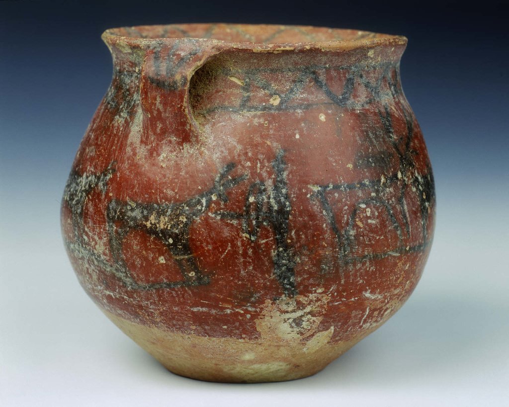 TheMEAA's tweet photo. Deer are believed to live to a very long age & because of this, they've become a Chinese symbol of long life. This very ancient jar dates from around 2300 -1800 BC & features an archer surrounded by deer, let's hope they're able to evade him! #NeolithicHistory #ChineseCulture https://t.co/6mIn7zYCKV
