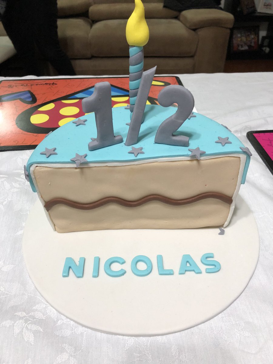 Ayer mi Nicolás cumplió 6 meses... gracias Dios por todo... 🙏🏽