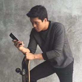 ambylw's tweet photo. Retweet sa mga nanonood ngayon #ASHBrothersBrawl https://t.co/gRVxolrTBH