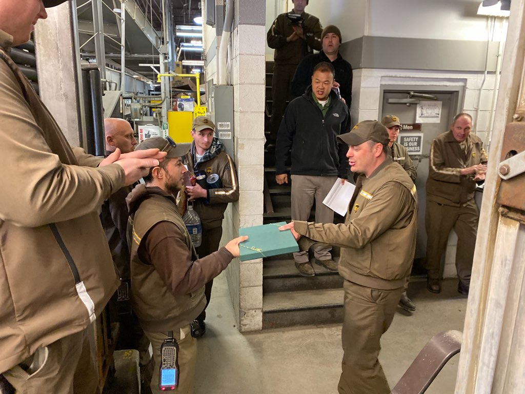 👏Big shout out to Jimmy Walker in the Dubois Center 4 Years Safe Driving🚚🎉Thank You Jimmy #SafetyFirst #ExperienceUPS #UPS #TogetherWeAreUps #LiveSafelyStart2Finish👊