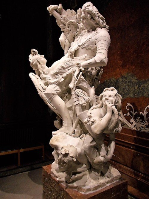 Javierbaladron's tweet photo. #Permoser Su escultura exenta más famosa es la "Apoteosis del príncipe Eugenio de Saboya" (1718), en donde se le representa como vencedor de los turcos #Arte https://t.co/9NB8NZd6NL