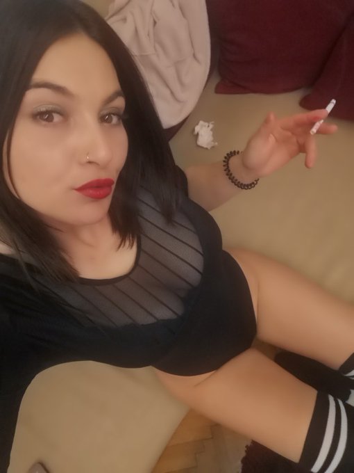 Little break before shooting for my #OnlyFans.  ▶️ https://t.co/l3SNGcdjgS https://t.co/ITgGWnyYt1<a href="/tag/onlyfans"class="tags">#OnlyFans</a>