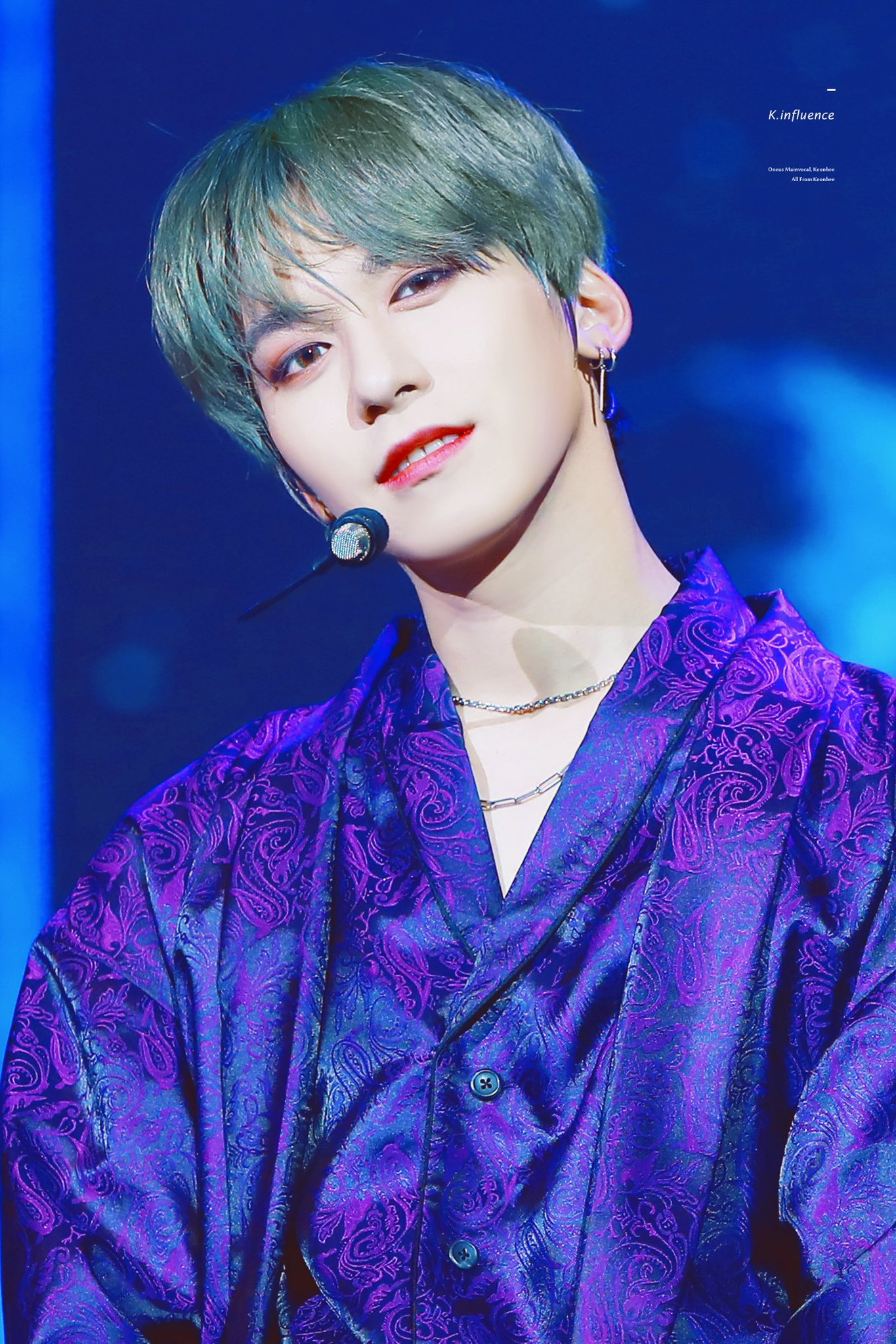ONEUS - ONEUS added a new photo.