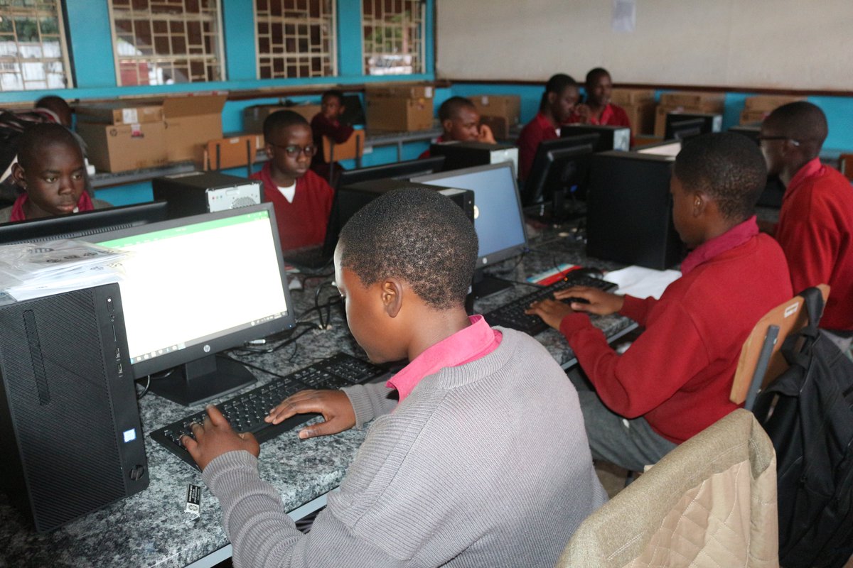 ZictaZM's tweet photo. According to the 2018 National ICT Survey, only 6.8 percent of individuals across Zambia, aged 10 years and above, know how to use a computer. https://t.co/8hMko5rK7b