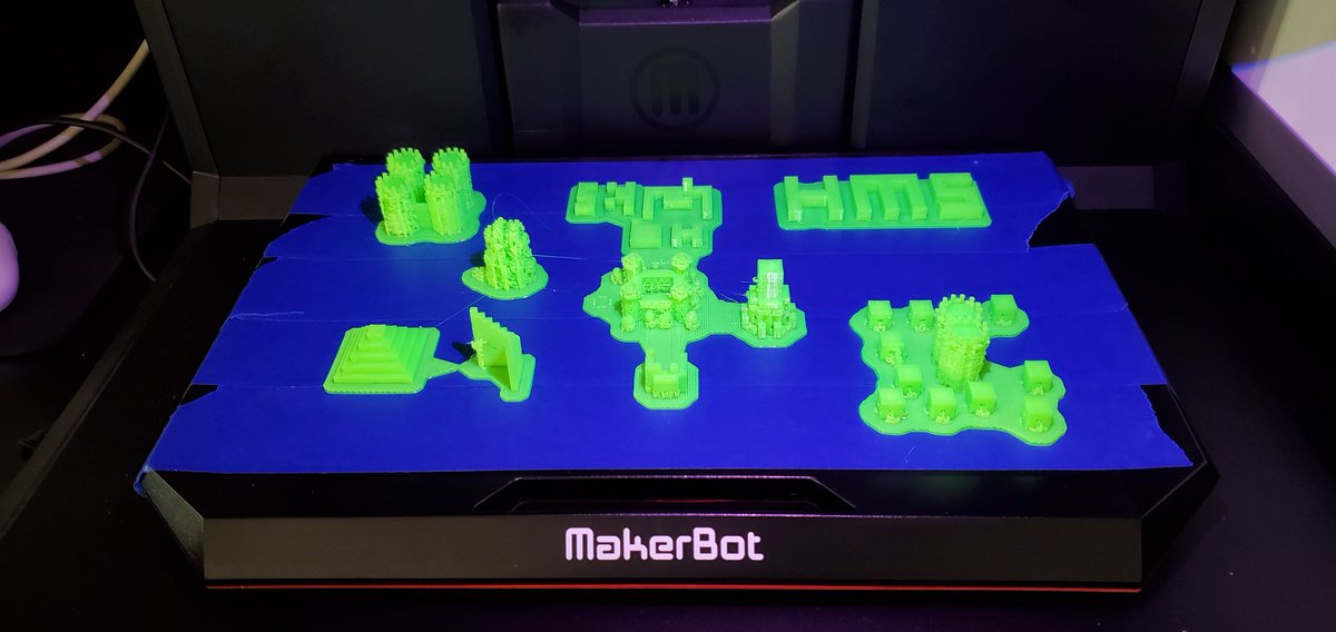 edtechgeekette's tweet photo. It took 3 tries, but we finally were able to print our first set of student-created projects successfully! Wahoo!👏👏👏🎉🎉 #makerspace #newlearningcommons #d39online #gohawks39 @MSloanTeaches @HawkWolf39 https://t.co/J8L6OjbGK6