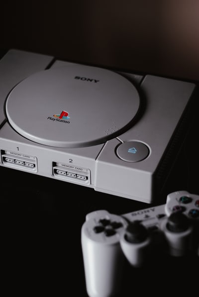 TheComputerBlue's tweet photo. #TBT 
@PlayStation PlayStation One brings back memories 😎

#Playstation #PlaystationCommunity #Gaming #CustomGaming #ThursdayMorning #GamingCommunity https://t.co/8QIzBTwqS1