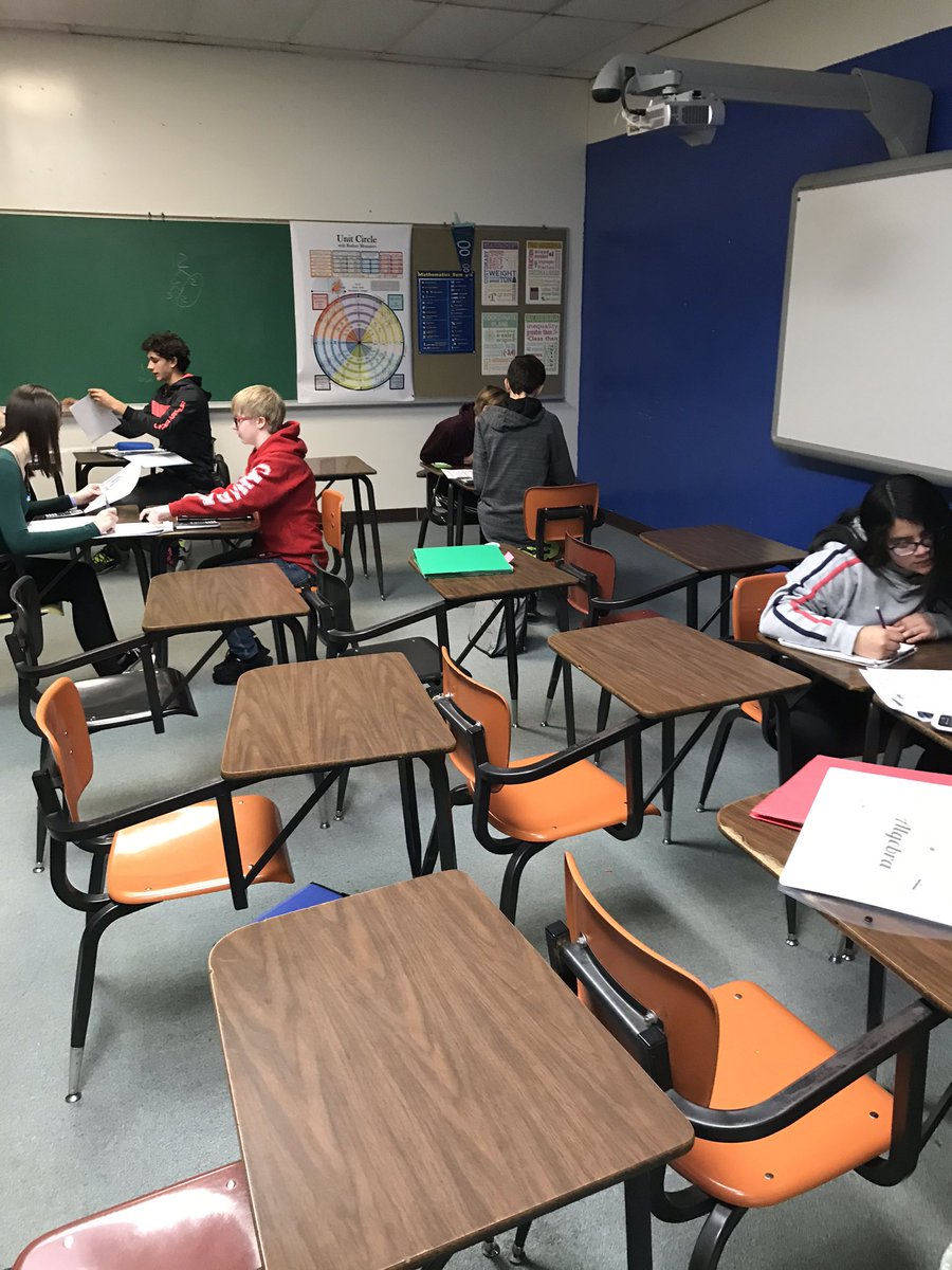 MrBriggs4's tweet photo. A mad Mathematician has trapped Alg 1CP! They way to escape is to use their knowledge of exponential growth and decay functions! Escape or be stuck in math class for an eternity!! #Twolves7prideMHS https://t.co/0jtMuSBQ6o