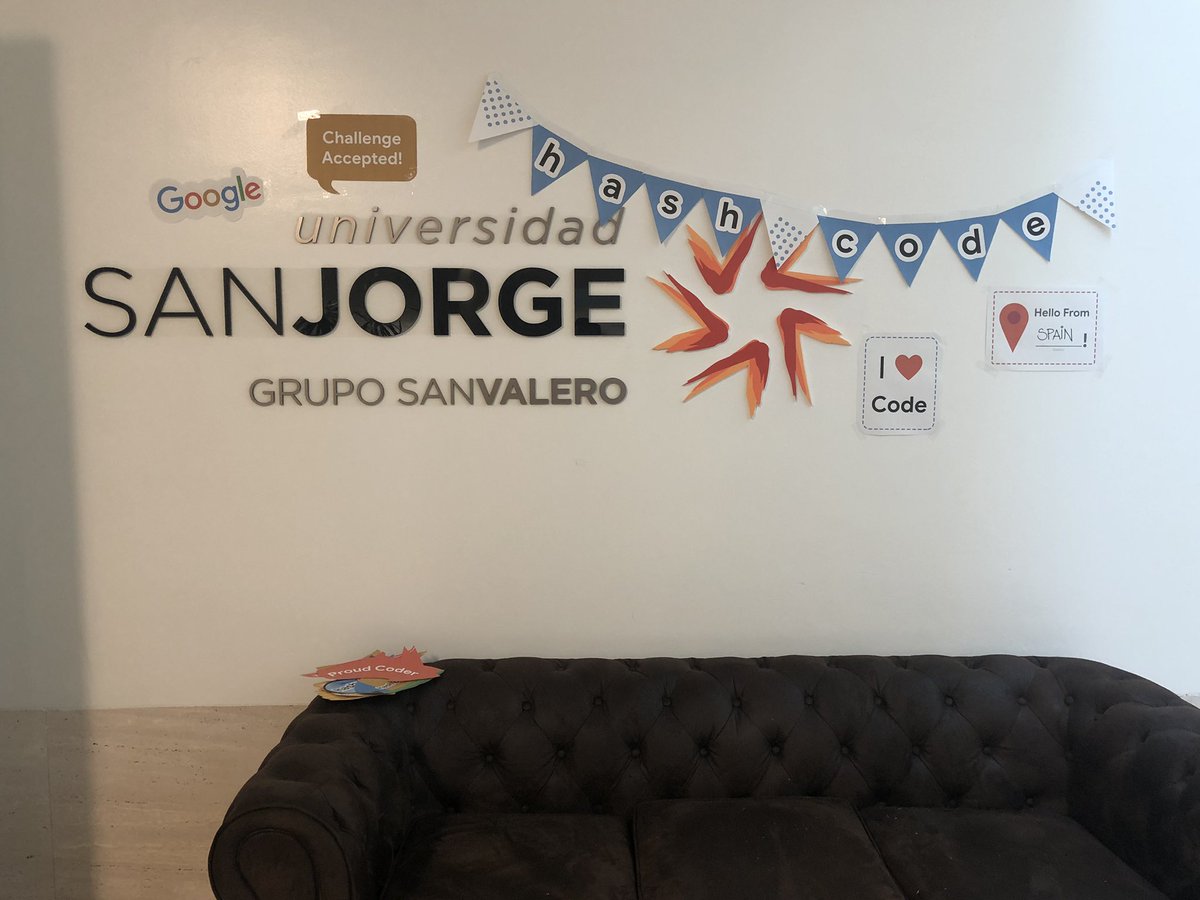 TecnologiaUSJ's tweet image. Todo listo para el #Googlehashcode2020 #HUB EARTE-Universidad San Jorge y hay una animación...esto promete!!!