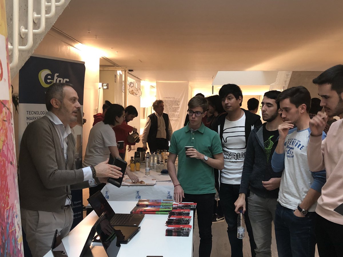 TecnologiaUSJ's tweet image. Todo listo para el #Googlehashcode2020 #HUB EARTE-Universidad San Jorge y hay una animación...esto promete!!!