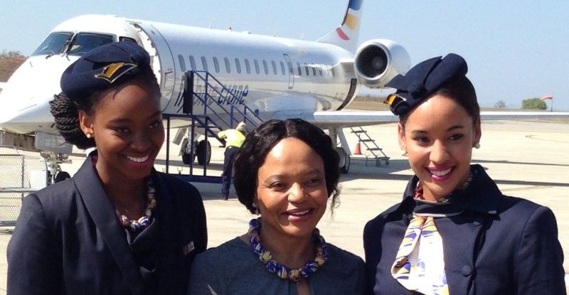 AvQueenBenet's tweet image. Former @FlySAA CEO Siza Mzimela made history after becoming the first Black woman to own and operate her own #airline - Fly Blue Crane. She was also the first female member of @IATA's board of governors. buff.ly/2DRLtSd #BHM #BlacksInAviation #BlackGirlMagic