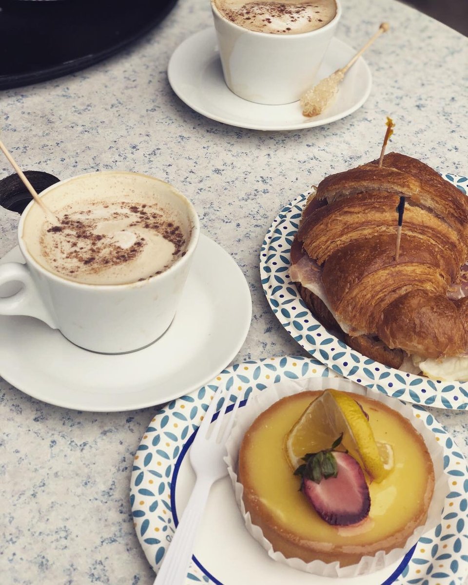RIVAResidences's tweet photo. #AROUNDTOWN Croissan'Time 🥐  features "from scratch" French pastries baked on-premises using the freshest dairy and highest quality imported ingredients. Located within walking distance of RIVA. #LifeAtRIVA

Learn more: https://t.co/6ZFkukj8Wx
📸 @ahornbergerallen https://t.co/avYYIb1Gtn